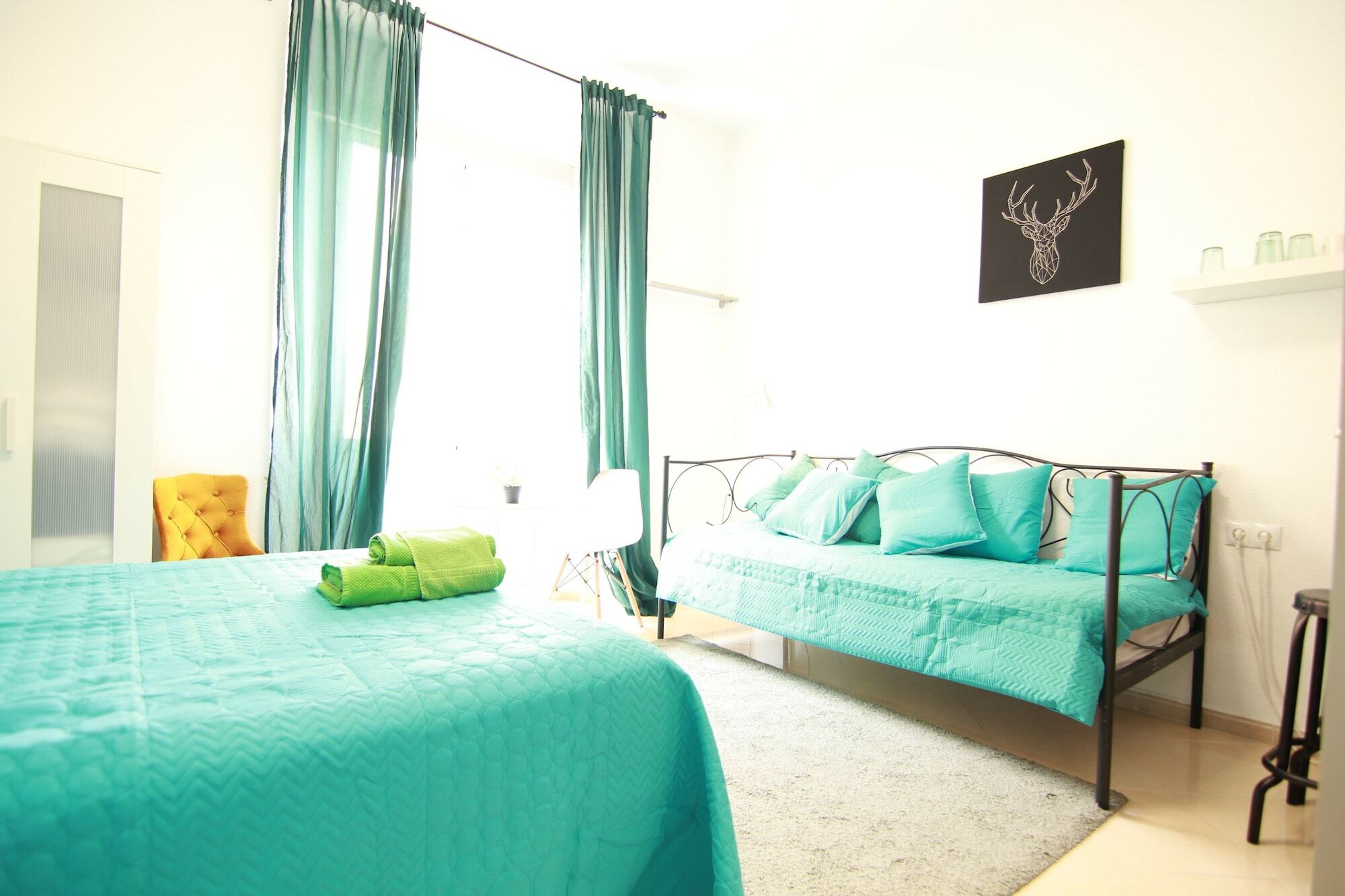 Arriola Rooms Malaga Exterior photo